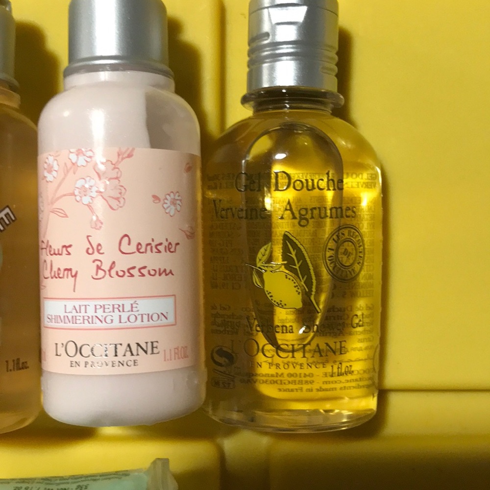L’Occitane Assorted Travel Minis - Picture 5 of 6